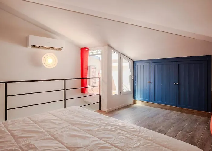 Contemporary House In Florencja