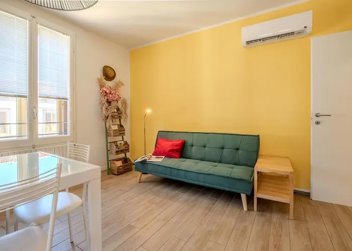 Contemporary House In Florencja